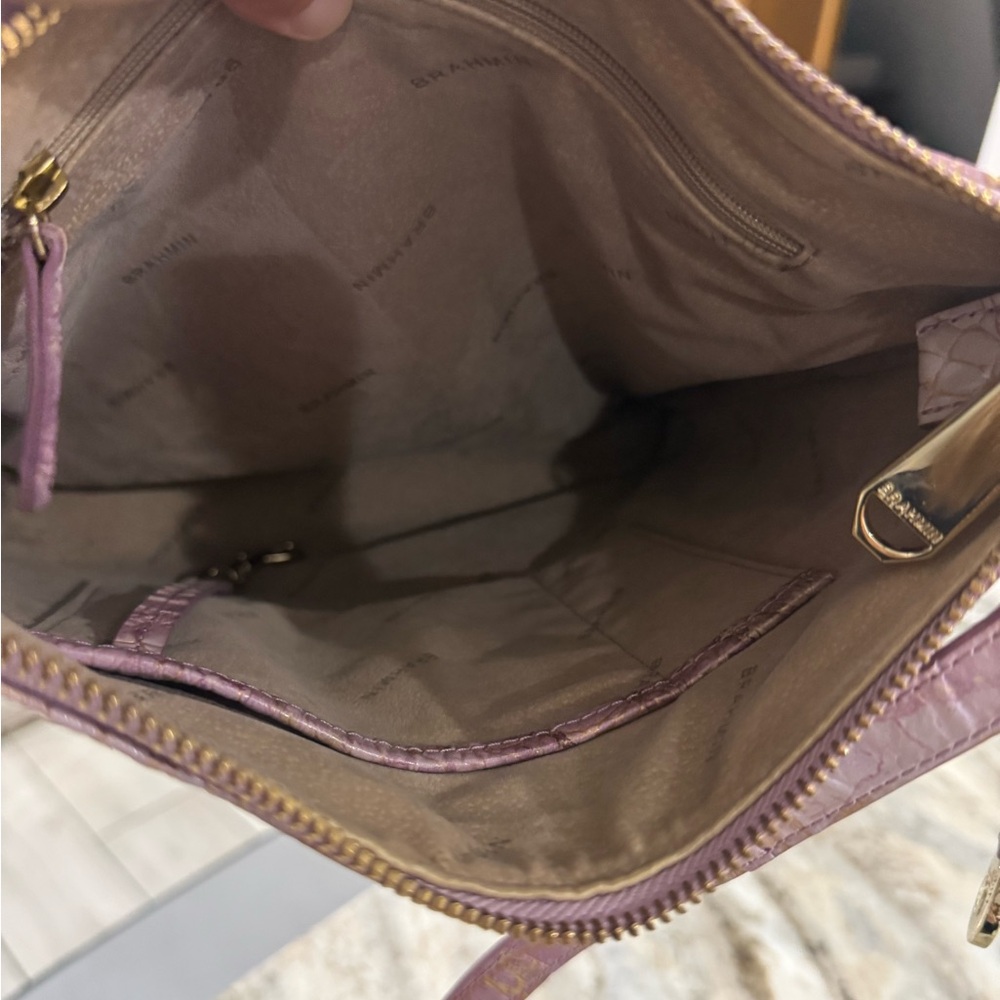 Gorgeous EUC Brahmin Pink, lavender and cream/gold Crossbody classic - Picture 4 of 8